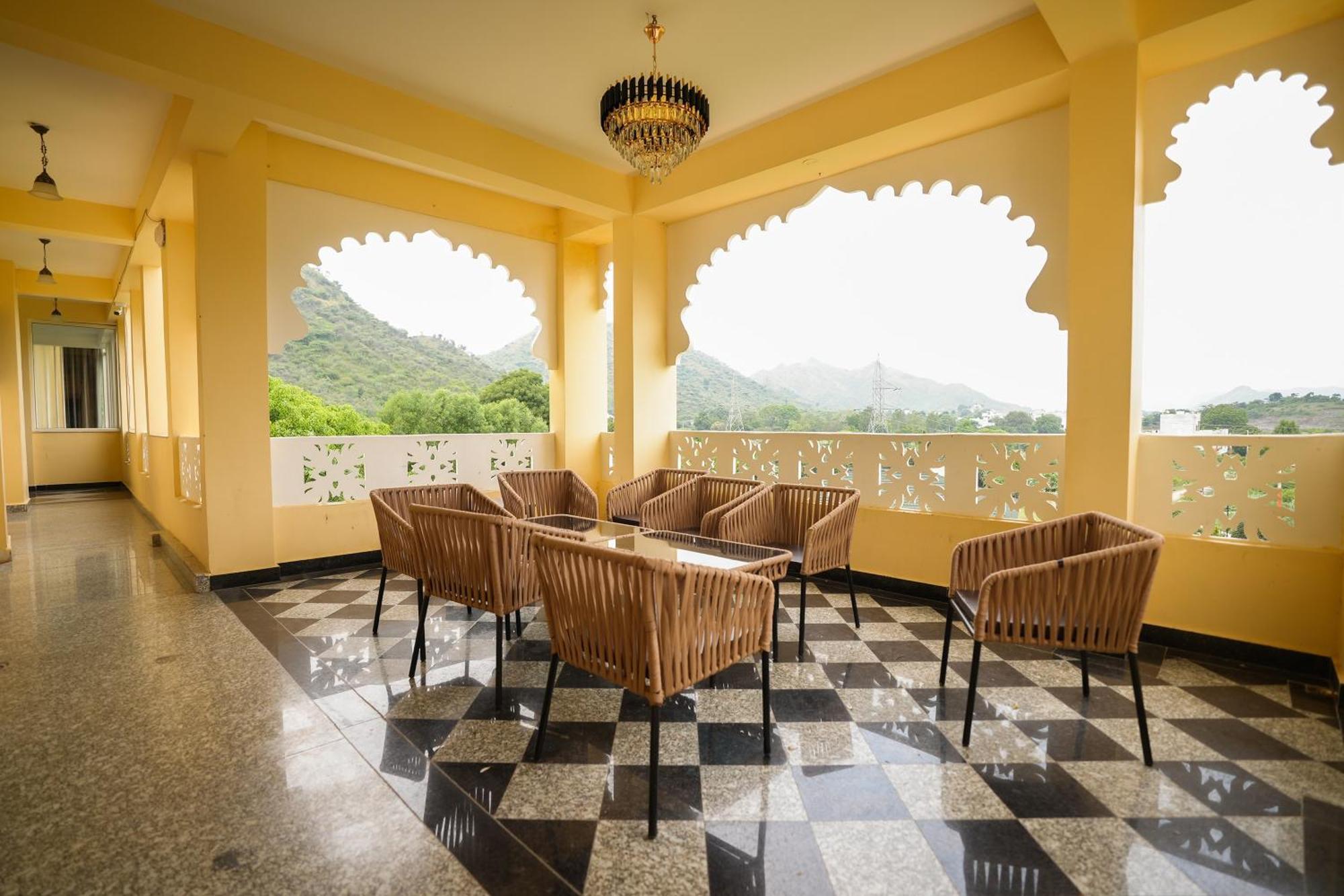 Maangarh Resorts Udaipur Exterior photo
