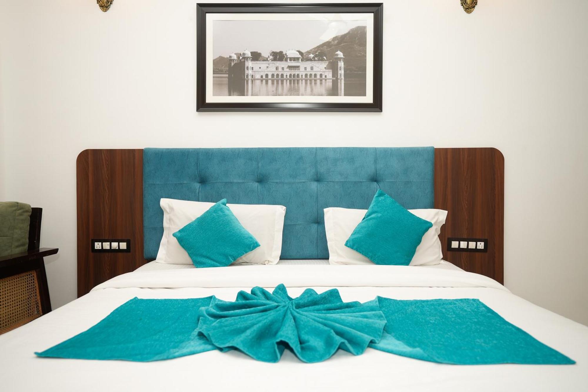 Maangarh Resorts Udaipur Exterior photo