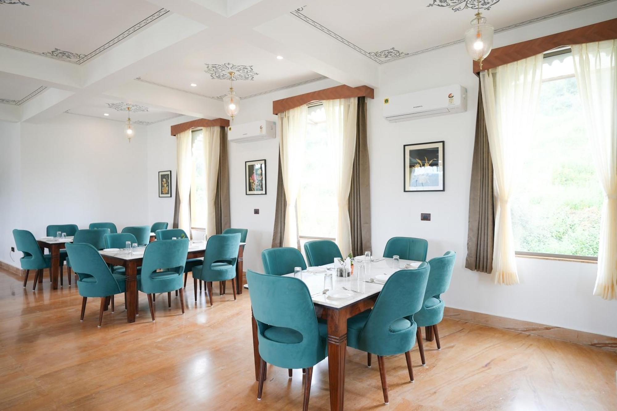 Maangarh Resorts Udaipur Exterior photo