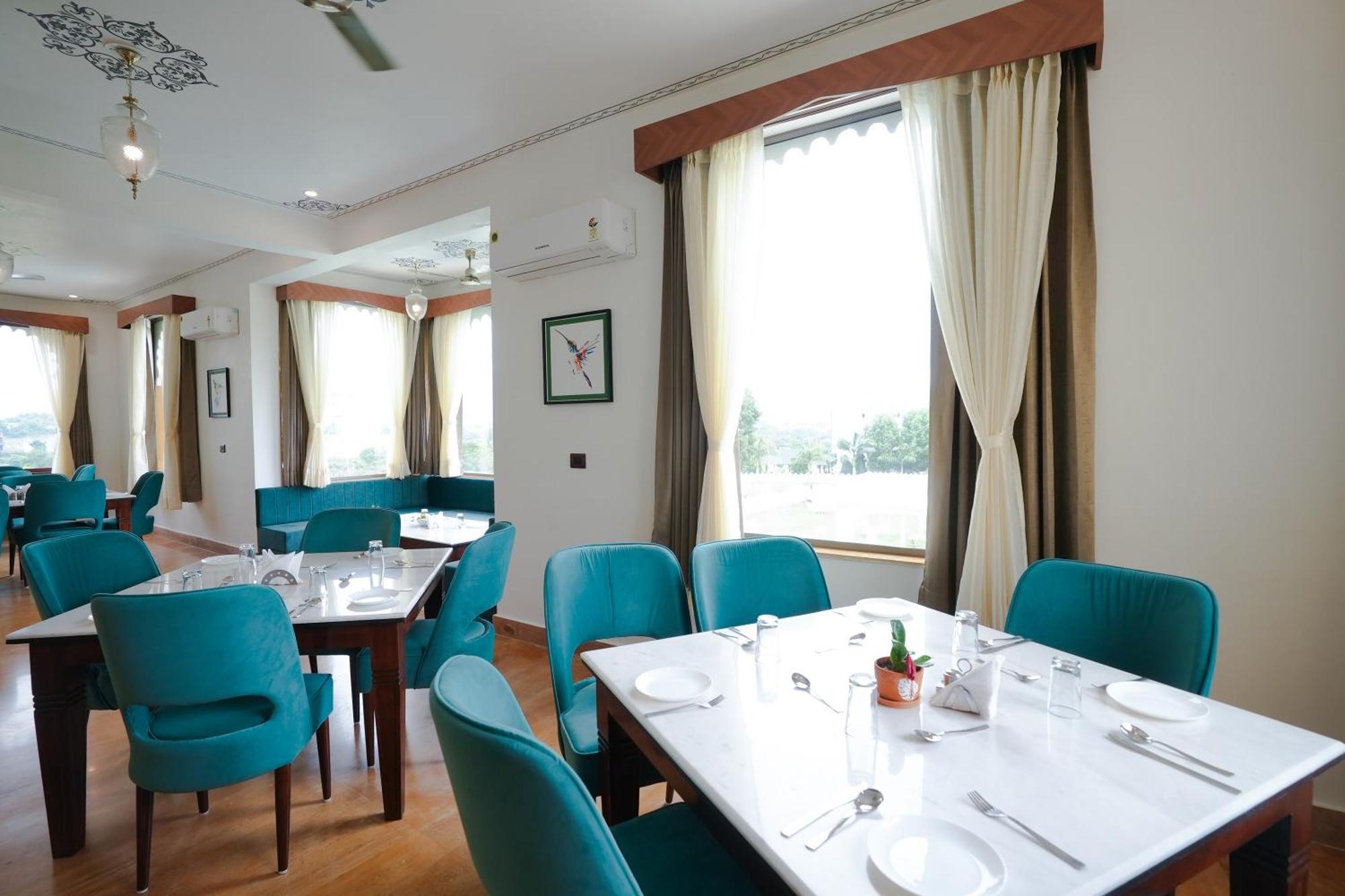 Maangarh Resorts Udaipur Exterior photo